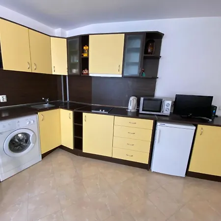 In Complex Colosseum