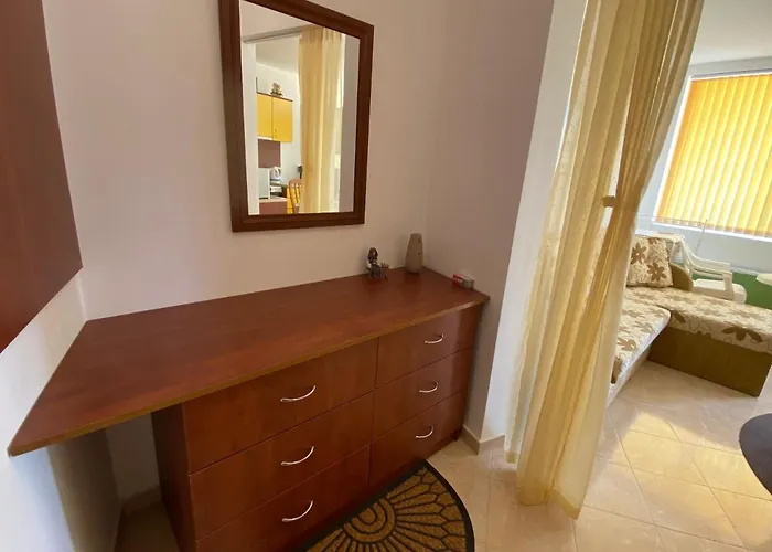 In Complex Colosseum Lejlighed Kranevo